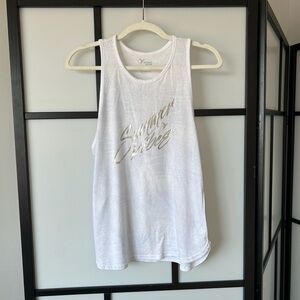 [M] Old Navy White Activewear Tank Top Shiny Silver Summer Vibes Design Women’s